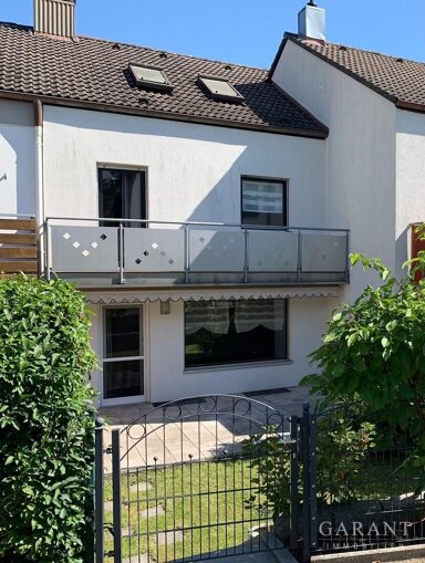 Reihenmittelhaus zum Kauf 295.000 € 7 Zimmer 146 m² 144 m² Grundstück Treuchtlingen Treuchtlingen 91757