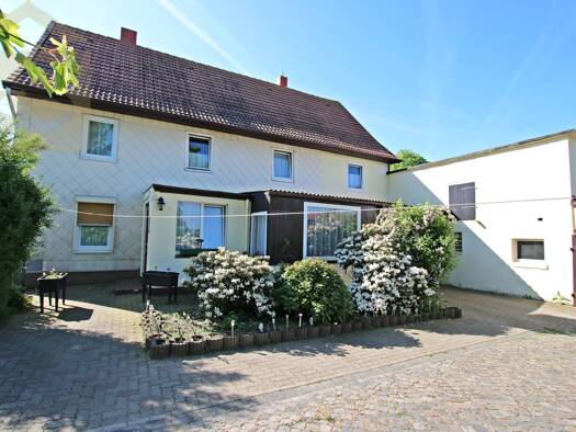 Einfamilienhaus zum Kauf 229.000 € 8 Zimmer 180 m² 875 m² Grundstück Lehndorf Braunschweig 38116