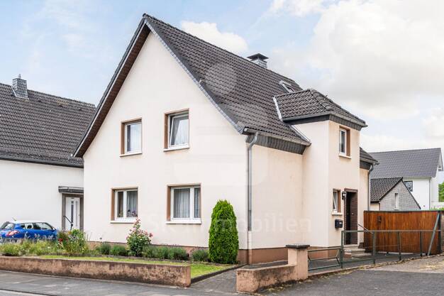 Mehrfamilienhaus zum Kauf 499.000 € 6 Zimmer 120 m² 641 m² Grundstück Kierberg Brühl 50321