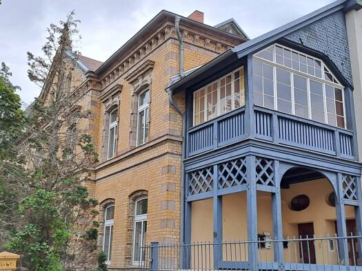 Mehrfamilienhaus zum Kauf provisionsfrei 165.000 € 358,6 m² 915 m² Grundstück frei ab sofort Luisenstraße 19 Bitterfeld Bitterfeld-Wolfen 06749