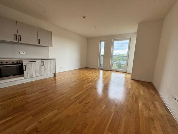 Wohnung zur Miete 741 € 2,5 Zimmer 51 m² 6. Geschoss frei ab sofort Dresdner Straße 3 Zentrum-Ost Leipzig 04103