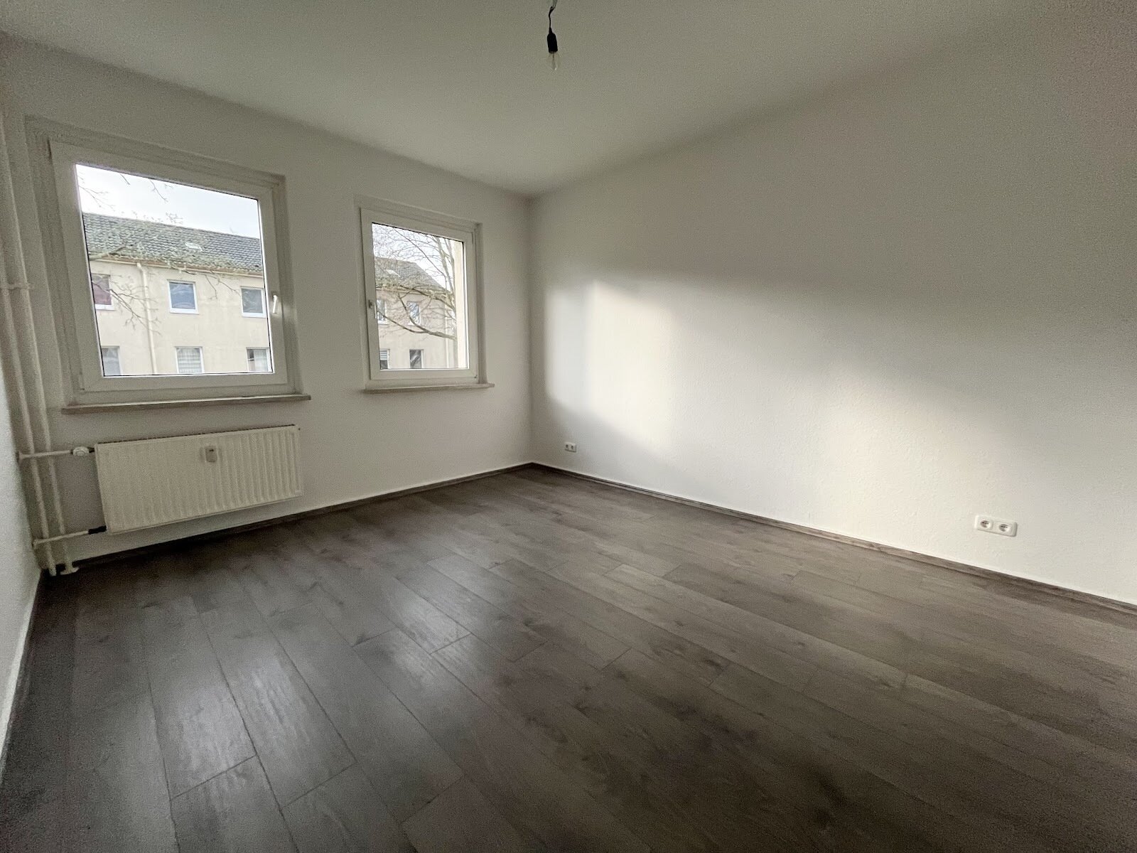 Wohnung zur Miete 369 € 2 Zimmer 45,9 m²<br/>Wohnfläche 1.<br/>Geschoss Waisenstraße 59 Altenessen-Süd Essen 45326