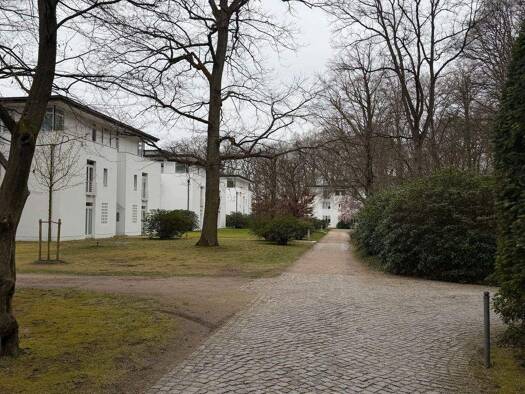 Wohnung zur Miete 3.861 € 5 Zimmer 196,7 m² 2 Geschosse frei ab sofort Sasel Wandsbek 22395
