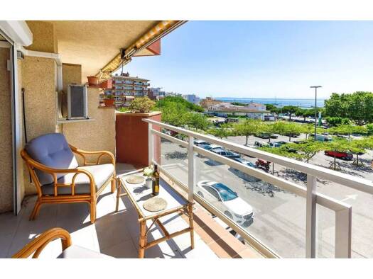 Wohnung zum Kauf 223.000 € 2 Zimmer 61 m² Roses 17462