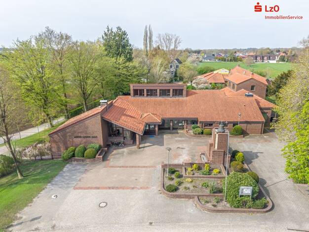 Sonstiges zum Kauf 469.000 € 10 Zimmer 193,5 m² 3.024 m² Grundstück Dangastermoor Varel 26316