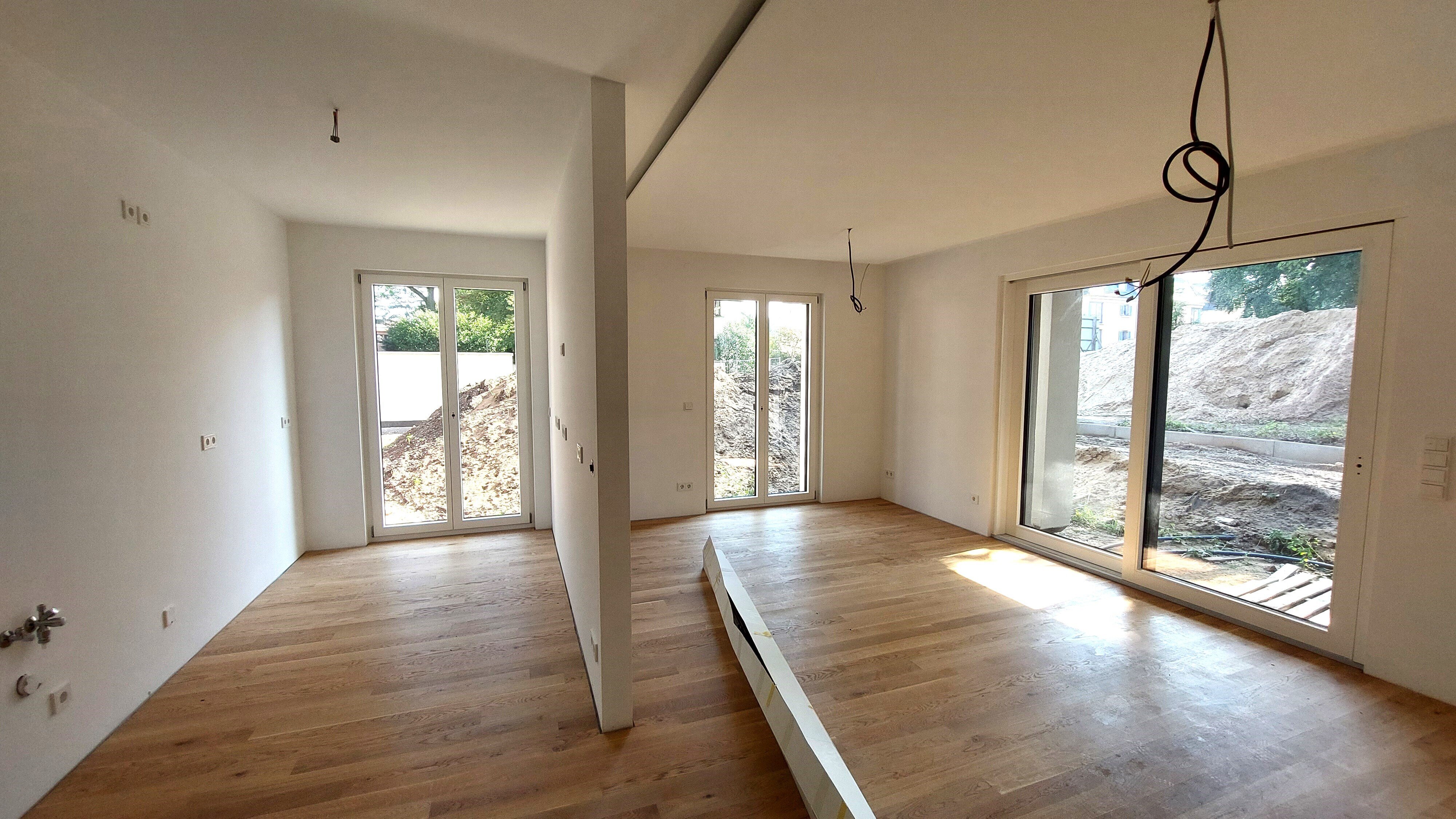 Terrassenwohnung zur Miete 1.600 € 3 Zimmer 91,8 m²<br/>Wohnfläche 1.<br/>Geschoss 01.02.2025<br/>Verfügbarkeit Keppgrundstraße 13 Kleinzschachwitz-Nord Dresden 01259