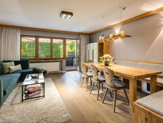 Reihenmittelhaus zum Kauf 5 Zimmer 140 m² 2.029 m² Grundstück frei ab sofort Tegernsee 83684