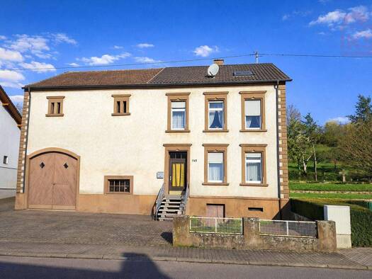 Mehrfamilienhaus zum Kauf 219.000 € 4 Zimmer 170 m² 1.060 m² Grundstück Diefflen Dillingen / Diefflen 66763