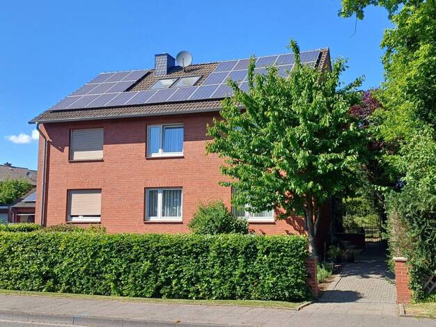 Haus zum Kauf 439.000 € 9 Zimmer 210 m² 1.025 m² Grundstück Dolberg Ahlen 59229