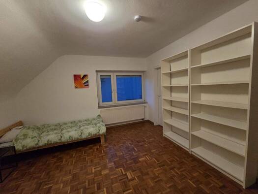 WG-Zimmer zur Miete Wohnen auf Zeit 580 € 25 m² frei ab 18.12.2025 Steinpilzweg 0 Schönberg Stuttgart - Birkach OT Schönberg 70599