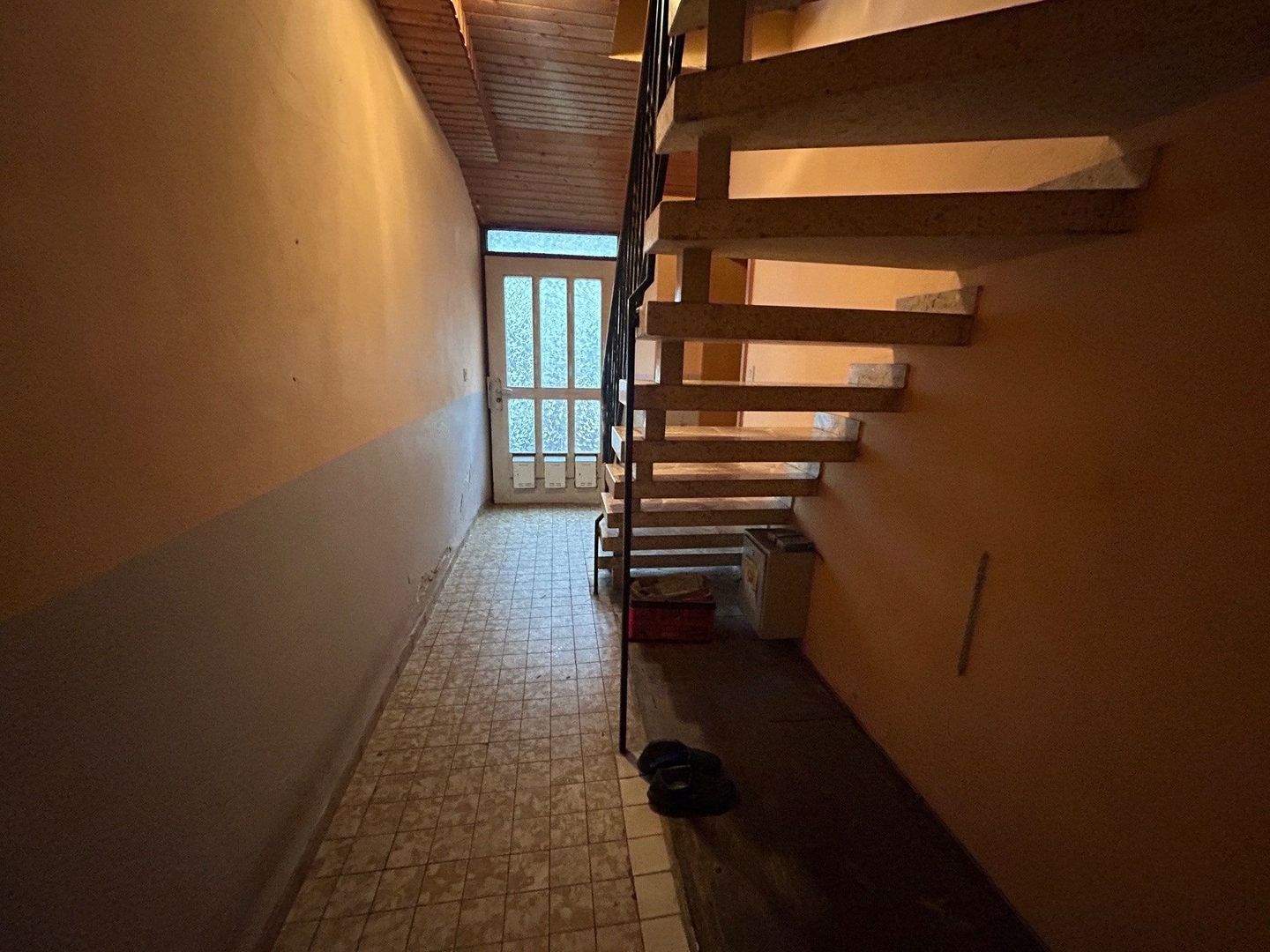 Immobilie in Ottweiler - Solide Kapitalanlage in Ottweiler - Voll vermietetes Dreifamilienhaus in verkehrsberuhigter Lage! - Bild 1