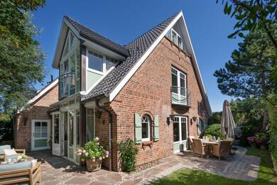 Haus zum Kauf 2.940.000 € 5 Zimmer 174 m² 265 m² Grundstück Westerland Sylt 25980