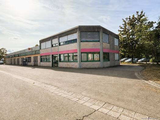 Bürogebäude zur Miete 3.200 € 360 m² Bürofläche Ensheim Halberg 66132