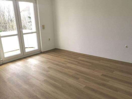 Wohnung zur Miete 400 € 1,5 Zimmer 49 m² Geschoss 2/4 frei ab sofort Dessauer Straße 199 Frohe Zukunft Halle (Saale) 06118