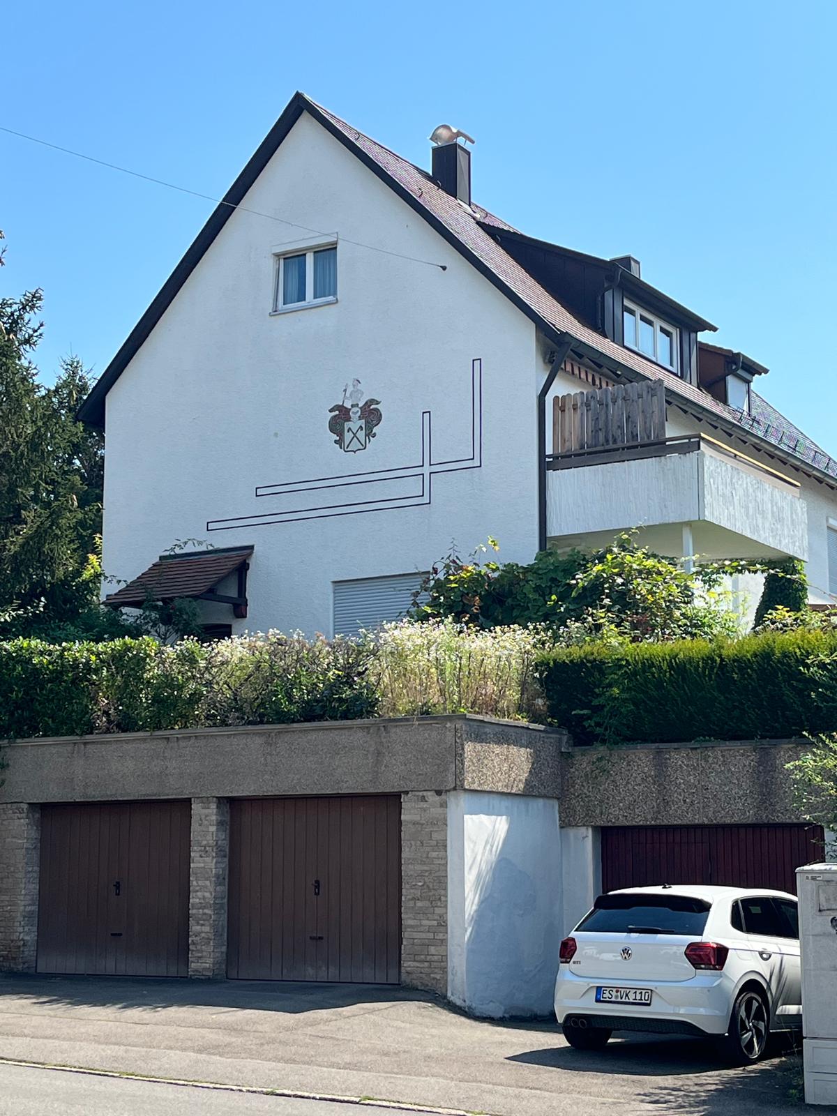 Einfamilienhaus zum Kauf 620.000 € 7,5 Zimmer 134 m²<br/>Wohnfläche 331 m²<br/>Grundstück ab sofort<br/>Verfügbarkeit Luginsland Stuttgart 70327