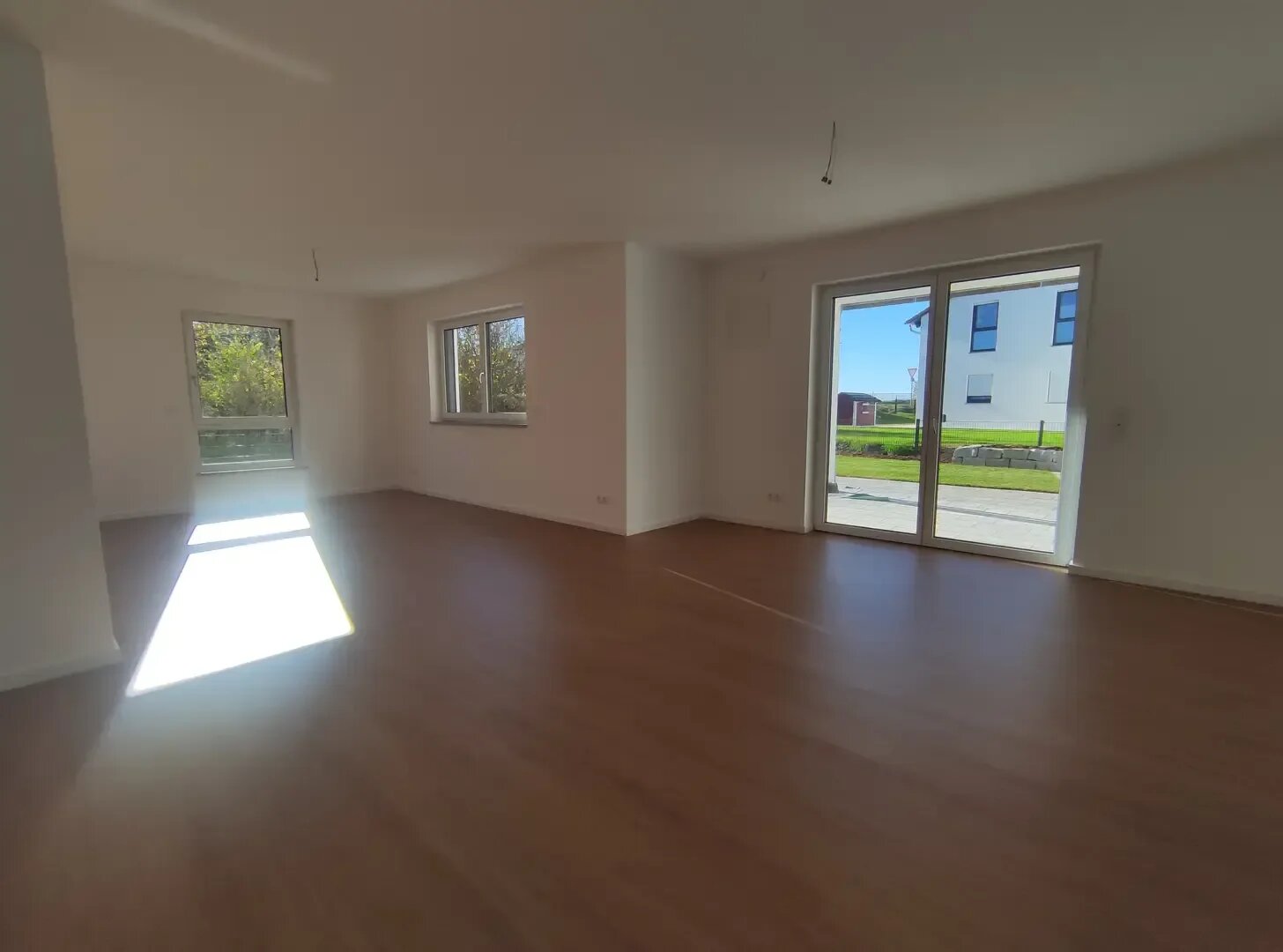 Wohnung zur Miete 700 € 3 Zimmer 88 m²<br/>Wohnfläche ab sofort<br/>Verfügbarkeit Am Bahndamm Mauerstetten Mauerstetten 87665