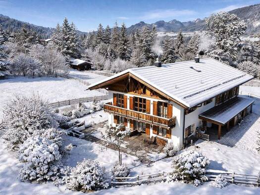 Einfamilienhaus zum Kauf 8 Zimmer 350 m² 1.723 m² Grundstück Blindau Reit im Winkl 83242