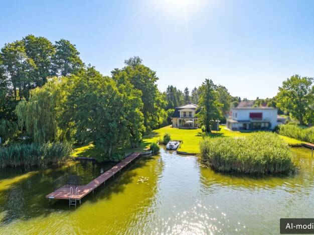 Villa zum Kauf 1.950.000 € 4 Zimmer 226 m² 1.365 m² Grundstück Schwerin 15755