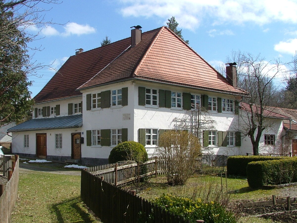 Haus zum Kauf 590.000 € 13 Zimmer 267 m²<br/>Wohnfläche 3.362 m²<br/>Grundstück Stielings Lauben 87493