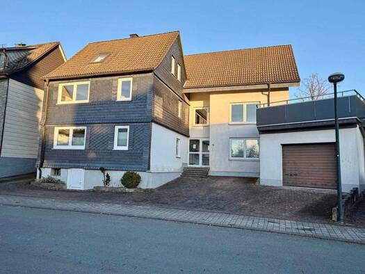 Mehrfamilienhaus zum Kauf 325.000 € 11 Zimmer 265 m² 427 m² Grundstück Olsberg 59939