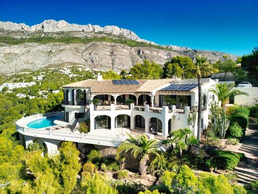 Chalet zum Kauf 2.200.000 € 5 Zimmer 800 m² 1.700 m² Grundstück Altea 03590