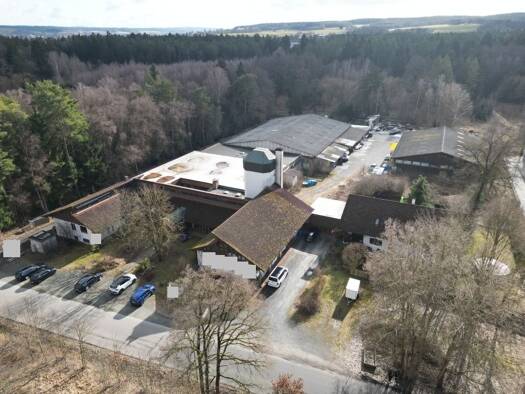 Produktionshalle zum Kauf 1.750.000 € Weiden Weiden in der Oberpfalz 92637