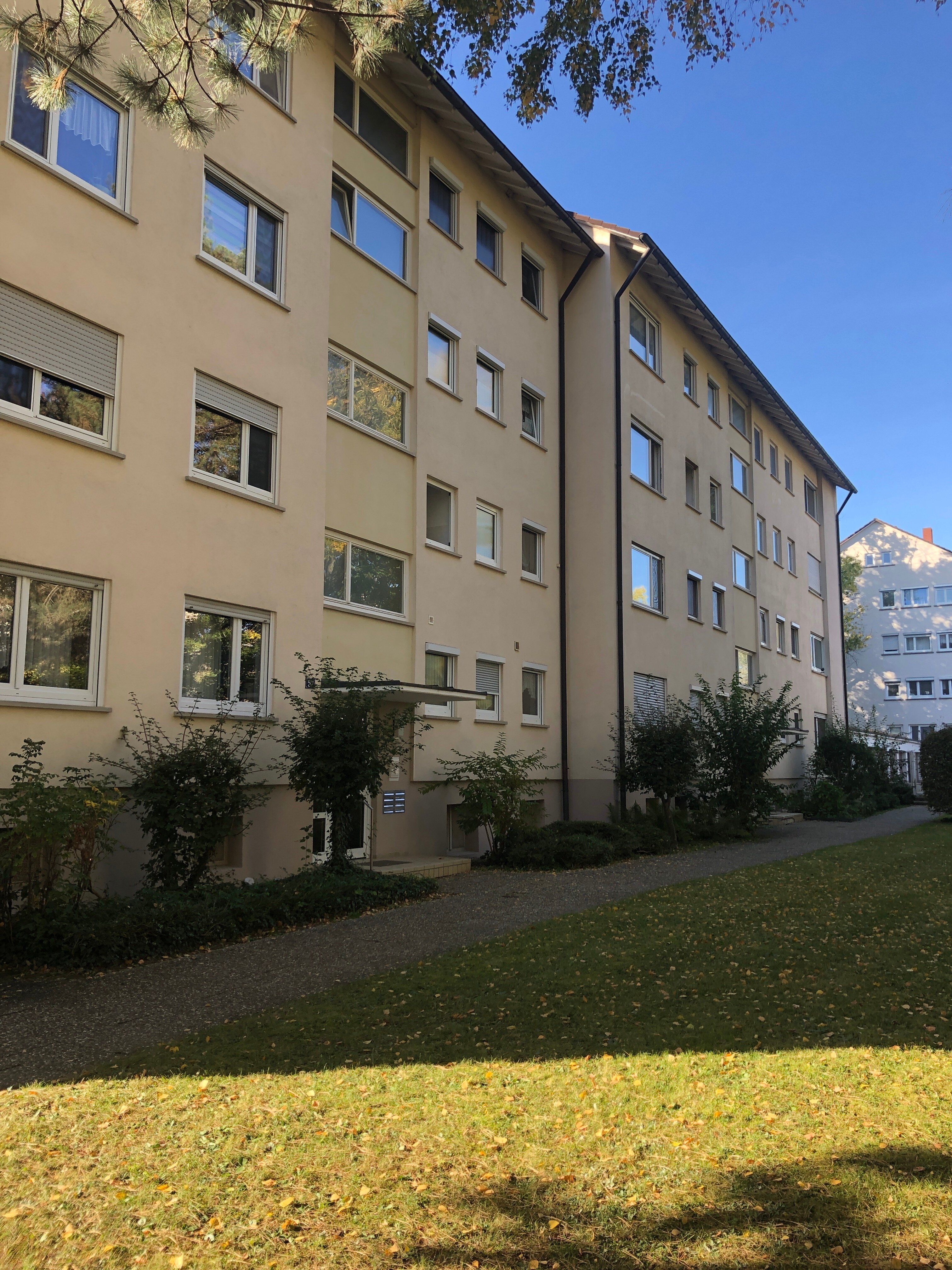 Wohnung zum Kauf 155.000 € 2 Zimmer 60,2 m²<br/>Wohnfläche 2.<br/>Geschoss Beethovenstr. 59 Beethovenschule 34 Singen (Hohentwiel) 78224