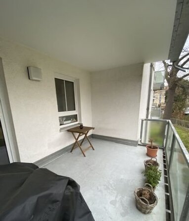 Wohnung zur Miete 535 € 2 Zimmer 63 m² 1. Geschoss frei ab 01.01.2025 Grillparzer Str. 44a Cotta (Grillparzerplatz) Dresden 01157