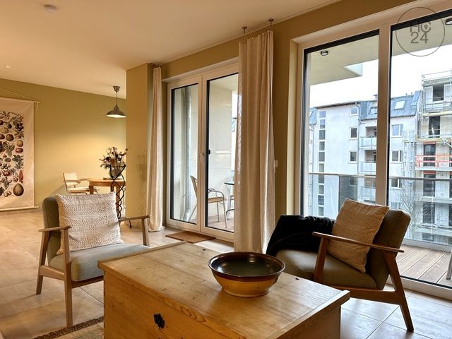 Wohnung zur Miete Wohnen auf Zeit 1.350 € 3 Zimmer 81 m²<br/>Wohnfläche 01.03.2025<br/>Verfügbarkeit Eutritzsch Leipzig 04129