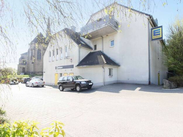 Wohn- und Geschäftshaus zum Kauf als Kapitalanlage geeignet 1.499.000 € 1.059 m² 1.252 m² Grundstück Trierweiler 54311