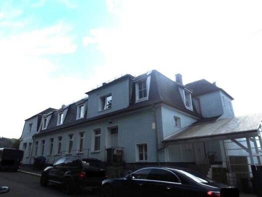 Haus zum Kauf 80.000 € 11 Zimmer 383 m² 802 m² Grundstück Scholas Elsterberg 07985