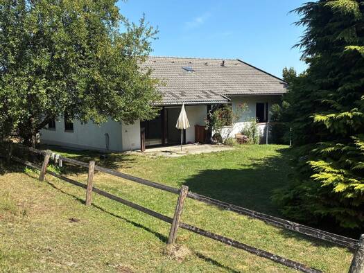 Einfamilienhaus zur Miete 1.800 € 6 Zimmer 155 m² 1.000 m² Grundstück frei ab 01.01.2027 Siegsdorf Siegsdorf 83313