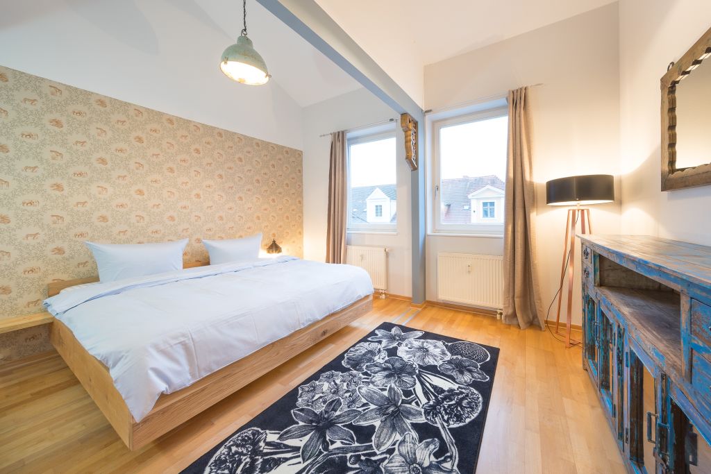 Wohnung zur Miete Wohnen auf Zeit 3.595 € 6 Zimmer 100 m²<br/>Wohnfläche ab sofort<br/>Verfügbarkeit Friedrich-Ebert-Straße Nördliche Innenstadt Potsdam 14467