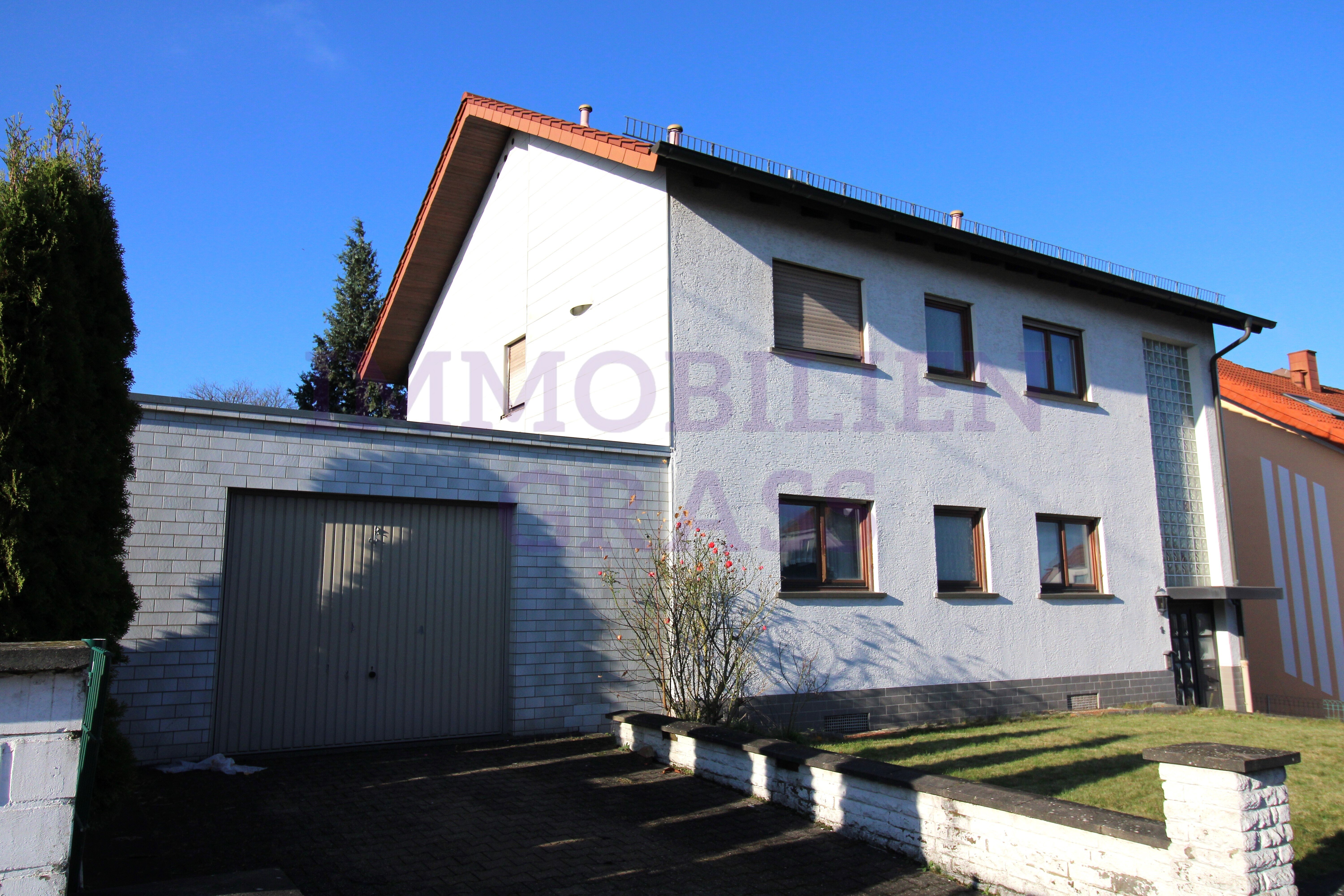 Mehrfamilienhaus zum Kauf provisionsfrei 287.000 € 6 Zimmer 190 m²<br/>Wohnfläche 436 m²<br/>Grundstück Elversberg Spiesen-Elversberg 66583