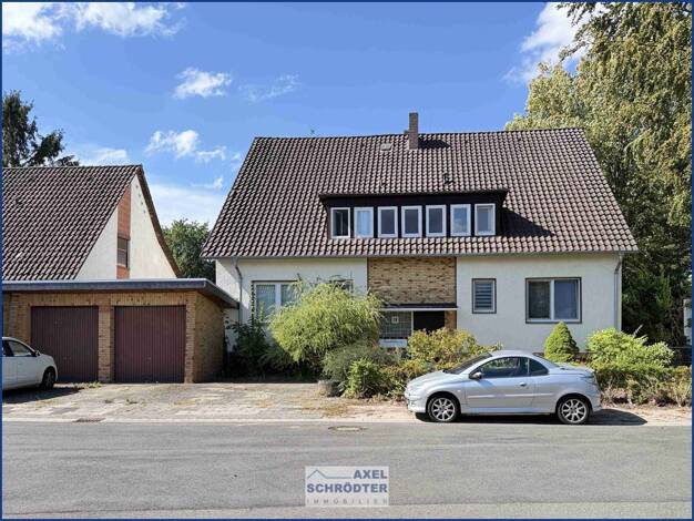 Mehrfamilienhaus zum Kauf als Kapitalanlage geeignet 330.000 € 8 Zimmer 209 m² 1.017 m² Grundstück Westercelle Celle 29227