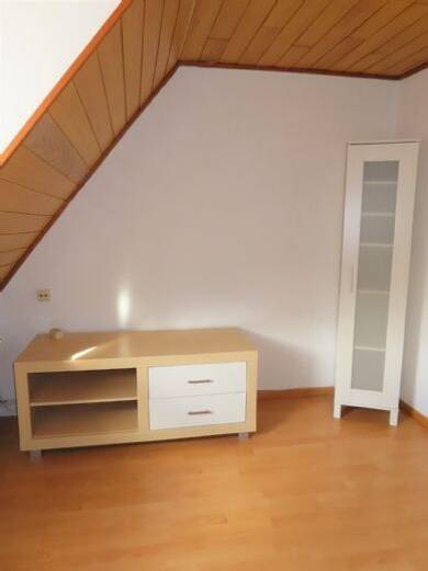 Studio zur Miete 320 € 2 Zimmer 45 m² Lindenberg Kassel 34123
