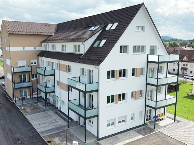 Wohnung zum Kauf 330.000 € 3 Zimmer 95,2 m² 2. Geschoss Engstlatt Balingen 72336