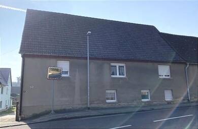 Haus zum Kauf 60.000 € 290 m² 3.051 m² Grundstück Langeneichstädt Mücheln (Geiseltal) 06268
