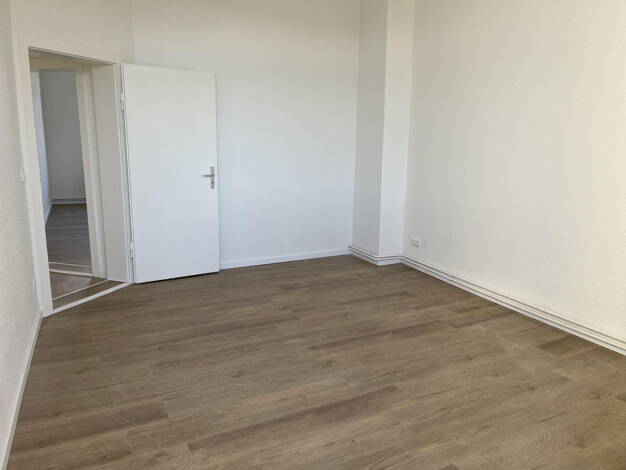 Wohnung zur Miete 700 € 4 Zimmer 90 m² 3. Geschoss Weserstraße 114 Innenstadt Wilhelmshaven 26382
