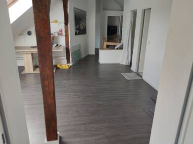 Wohnung zur Miete 2.095 € 4 Zimmer 120 m² Dachgeschoss, 5. Geschoss frei ab sofort Sonnemannstraße 79-81 Ostend Frankfurt am Main 60314