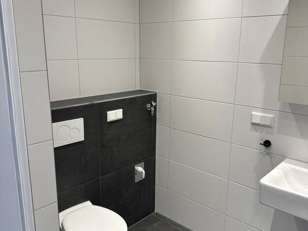 Wohnung zur Miete 540 € 1 Zimmer 37 m² frei ab 01.11.2026 Lessingstraße 5 Herzogenaurach Herzogenaurach 91074