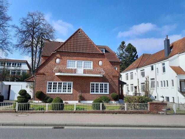Einfamilienhaus zum Kauf provisionsfrei 529.000 € 7 Zimmer 245 m² 835 m² Grundstück Innenstadt Osterholz-Scharmbeck 27711