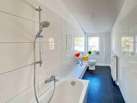 Wohnung zur Miete 1.054 € 5 Zimmer 124 m² 4. Geschoss frei ab 01.10.2026 Alexander-Puschkin-Straße 7 Stadtfeld Ost Stadtfeld Ost 39108