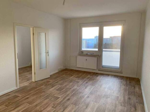 Wohnung zur Miete 434 € 3 Zimmer 68,1 m² 4. Geschoss frei ab 01.02.2026 Am Kirschberg 15 Grünau-Mitte Leipzig 04209
