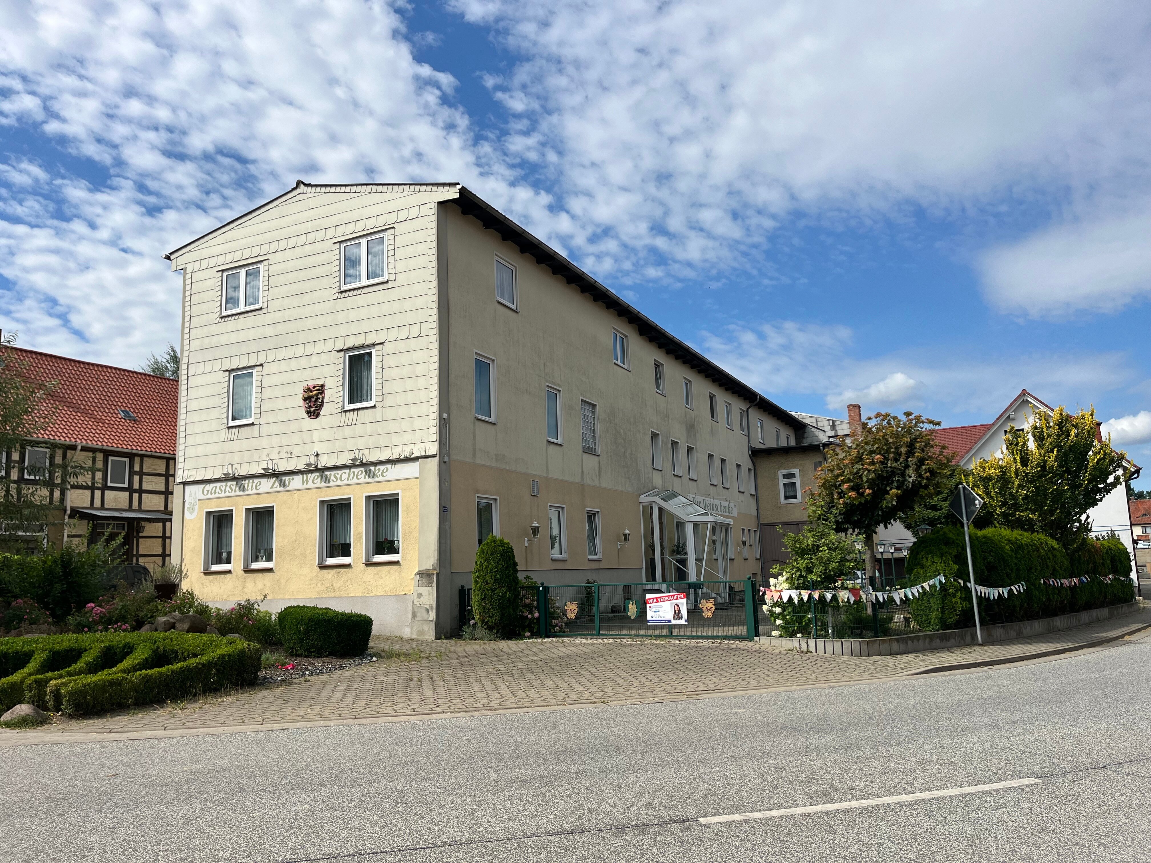 Immobilie zum Kauf provisionsfrei 239.000 € 30 Zimmer 1.115 m²<br/>Fläche 1.129 m²<br/>Grundstück Hessen Osterwieck 38835