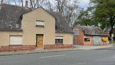 Einfamilienhaus zum Kauf 27.500 € 200 m² 564 m² Grundstück Karl-Liebknecht-Straße 4-5 Bottmersdorf Bottmersdorf 39164