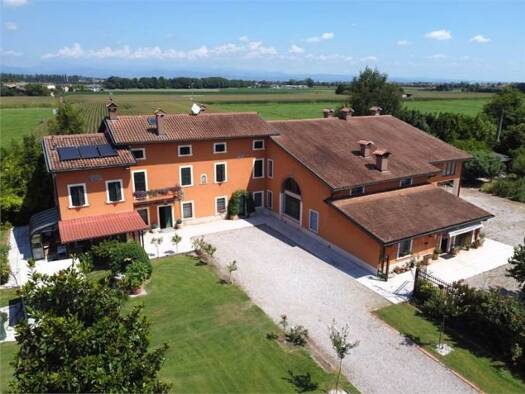 Rustico zum Kauf 1.060.000 € 14 Zimmer 600 m² 4.600 m² Grundstück Villafranca d'Asti 37069