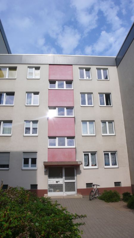 Wohnung zur Miete 410 € 1,5 Zimmer 39 m²<br/>Wohnfläche EG<br/>Geschoss ab sofort<br/>Verfügbarkeit Büdinger Straße 16 Nordwest Hanau 63452