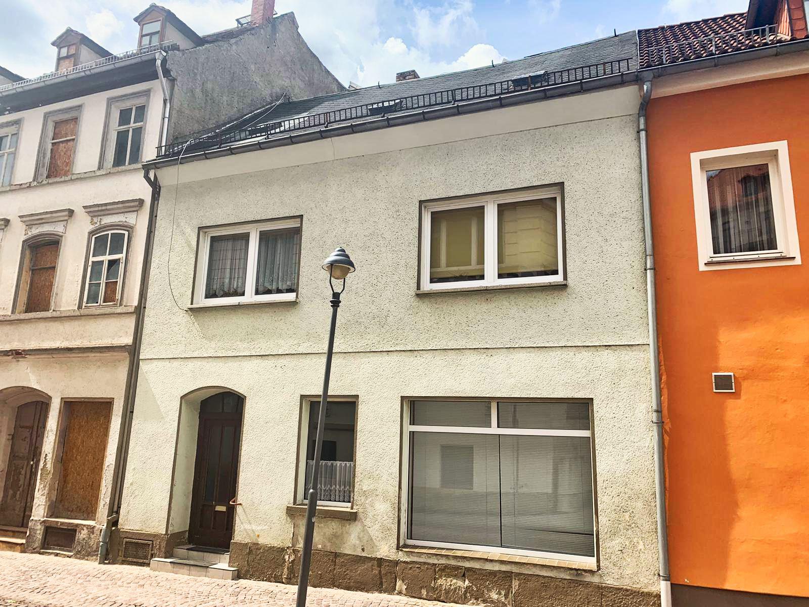 Haus zum Kauf 79.000 € 200 m²<br/>Wohnfläche 156 m²<br/>Grundstück Zentrum Meerane Meerane 08393