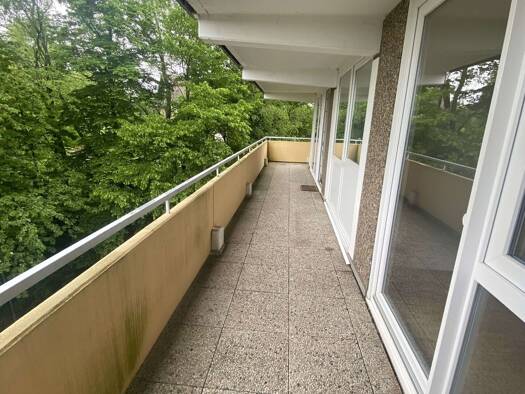 Wohnung zum Kauf 159.000 € 2 Zimmer 69 m² frei ab sofort Otto-Hahn-Straße 1 Moitzfeld Bergisch Gladbach 51429